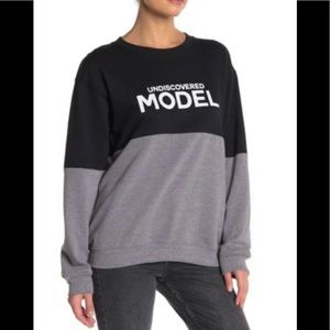 Erin & Sara SubUrban Riot Undiscovered Model graphic pullover top sweater